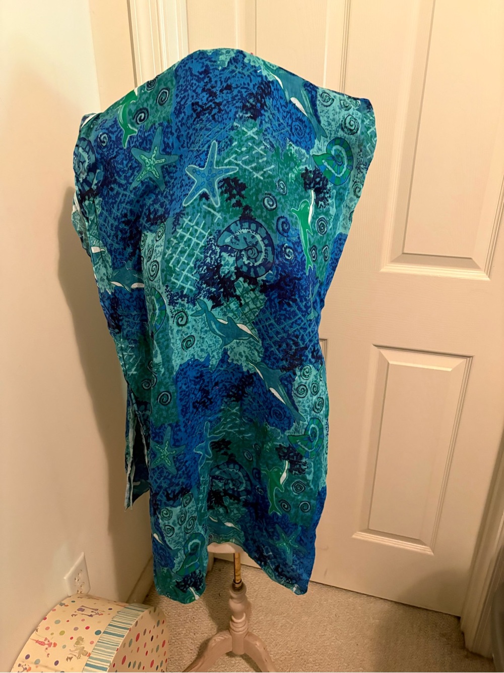 Unbranded cruise wear Seafoam & Teal Ocean Print Women's sarong